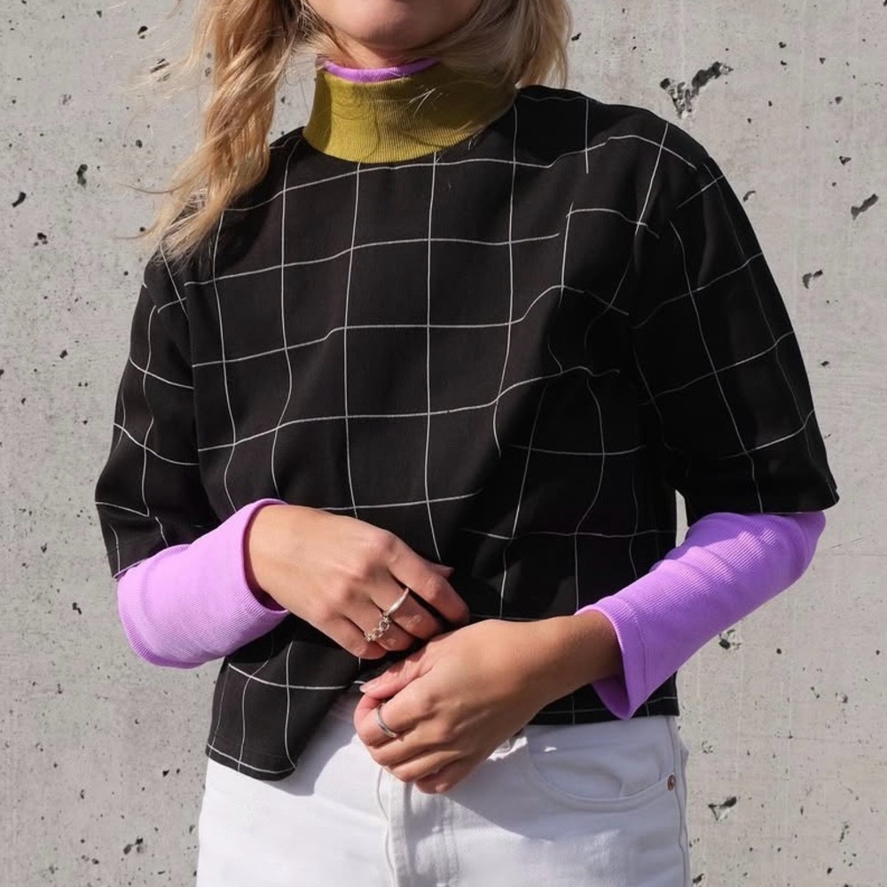 Odeyalo Ping Pong Tee